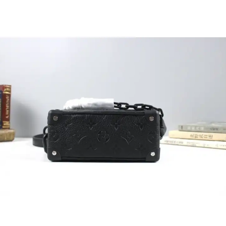 20DJ570013 LV Bags 0808